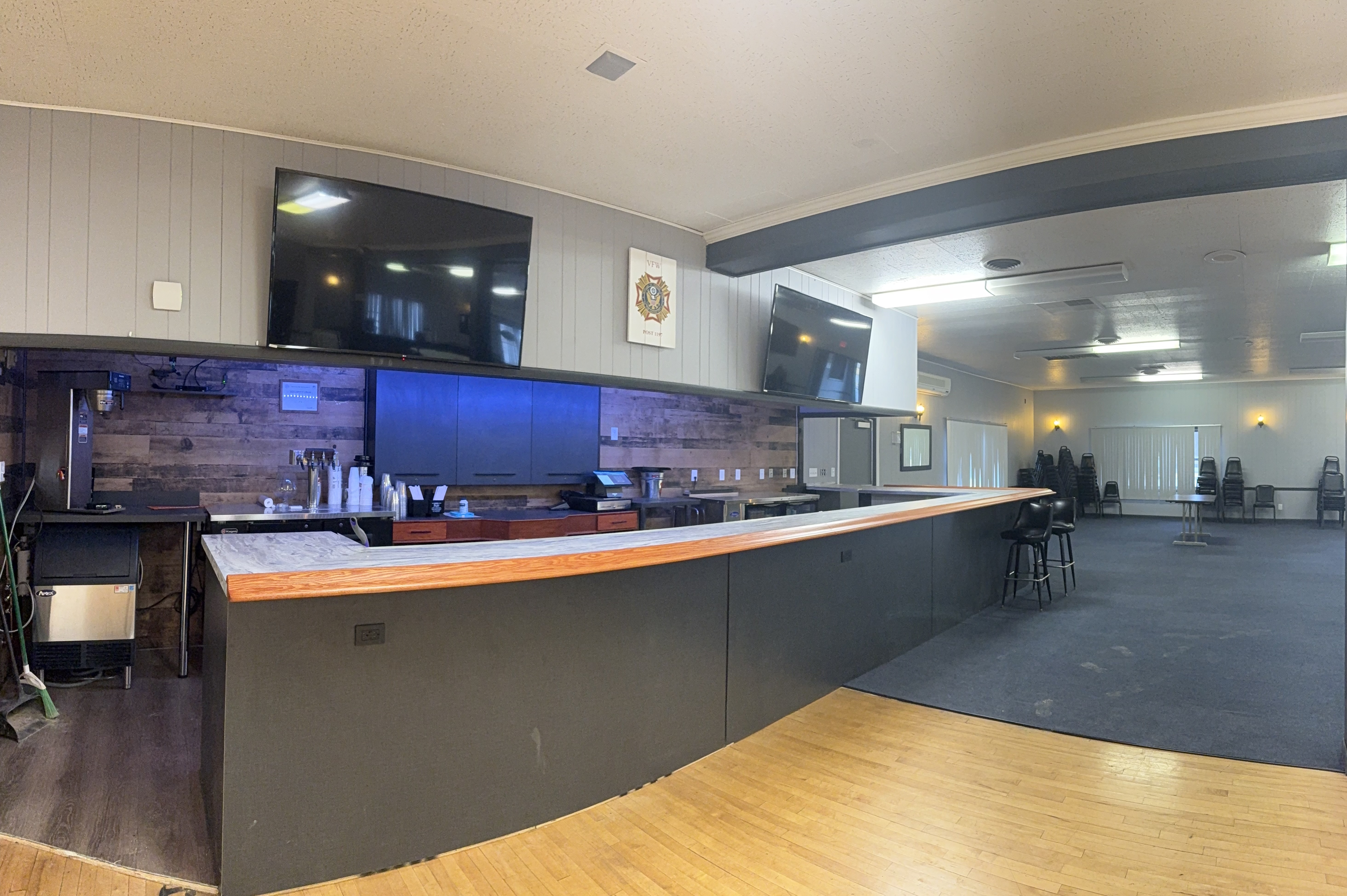 Full-Service Bar with LED Lighting